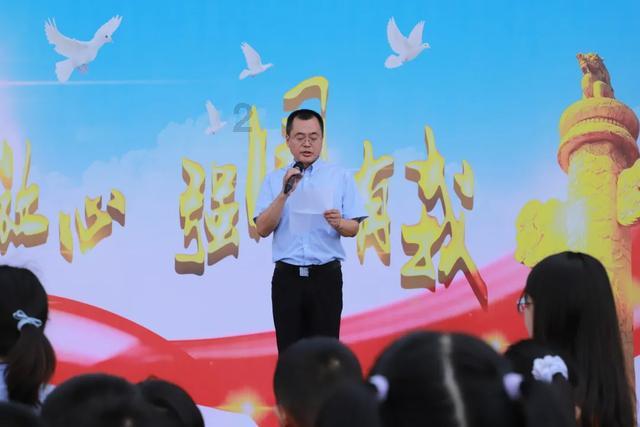 菲尔米诺:罗杰斯不像克洛普那样信任我,他也不了解我的球风