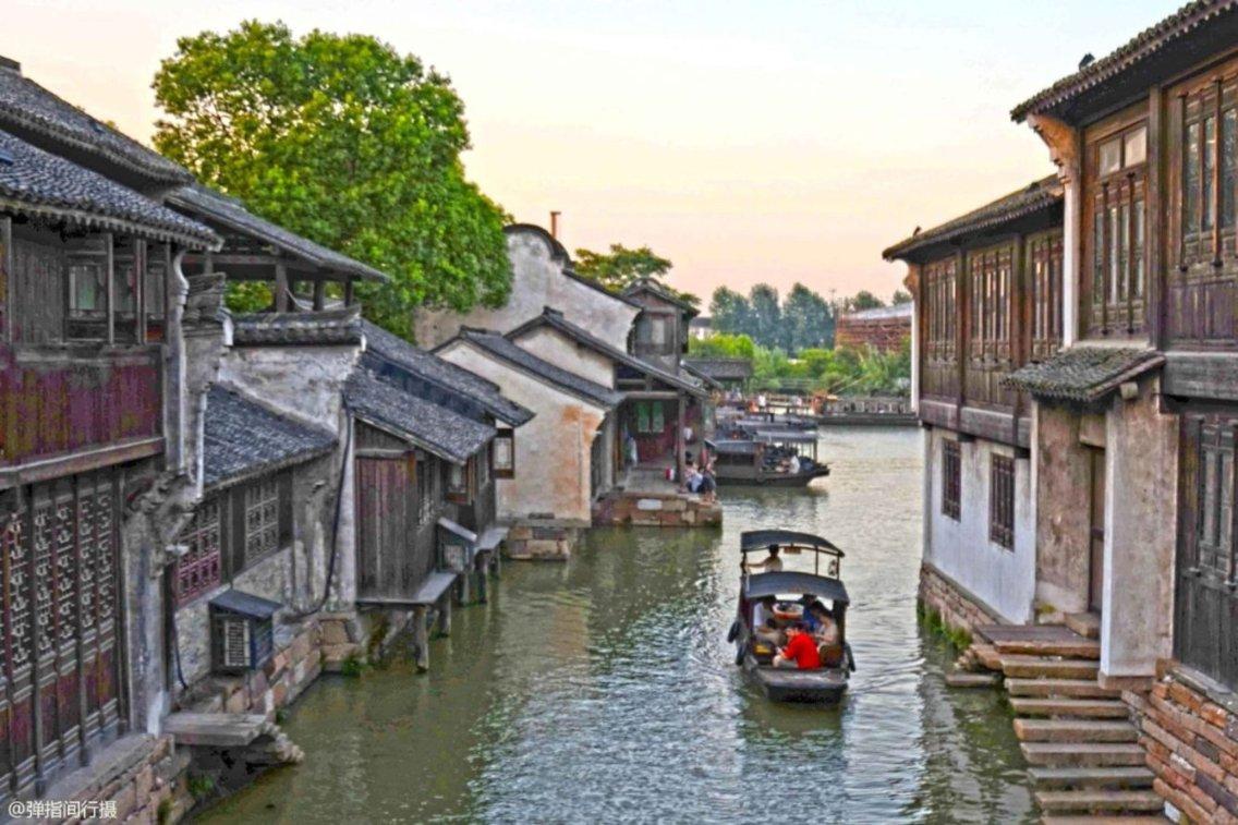 哈萨克斯坦-阿特劳石油天然气大学